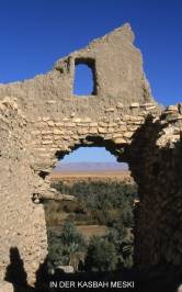 ... unbehelligt auf das Felsplateau ...