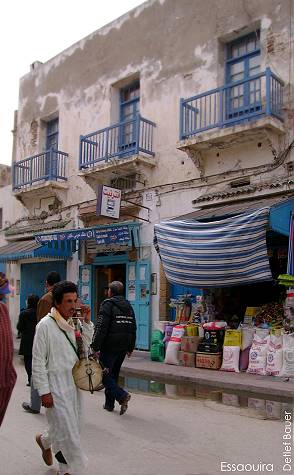Kleine Geschfte in den Medinagassen ...