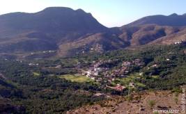 ... und Blick auf Immouzzer ...