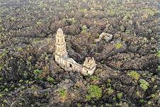 Von Lava verschttet: ParicutinIglesia