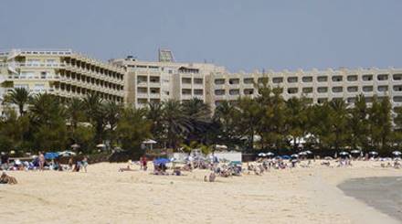 Riu Hotel Tres Islas: Zentraler Ort spannender Geschehnisse ...