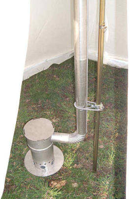 Der Ofen fertig aufgebaut im Zelt