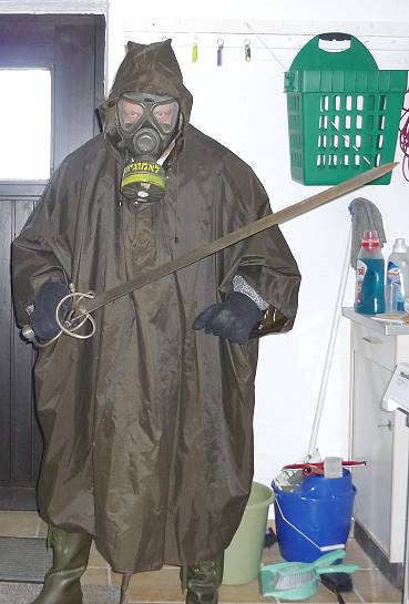 Endausbau: Mit Laserschwert auch gegen Zombies imd Vampire!