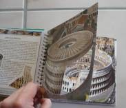 Selbst das Kollosseum wird hier wieder zum Neubau ... Selbst das Kollosseum wird hier wieder zum Neubau ...