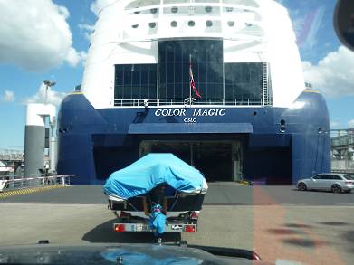 Unterwegs mit dem "Schwesterschiff" ...