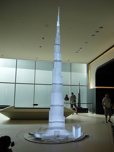 Modellbauer in Dubai ...