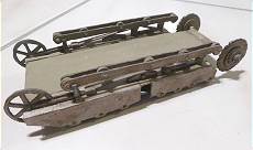 Baubogen liefert nur Ideen fr "richtiges" Fahrwerk ...