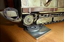 Komplette Neugestaltung des Fahrwerks ...