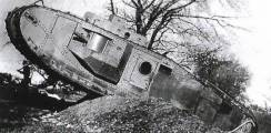 Mark VIII im Einsatz (Bild: David Fletcher, British Battle Tanks)