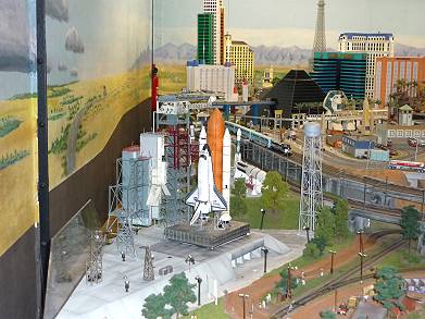 Knopfdruckaktionen: Space Shuttle Start ...