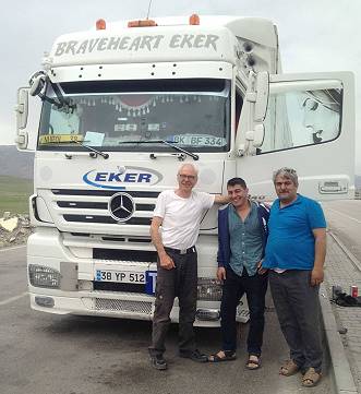 Begegnung mit LKW-Fahrern ...