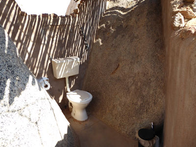 Dusche und Klo ... Dusche und Klo ...