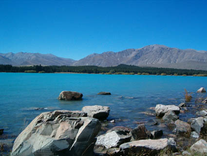 Weitlufigkeit am Lake Tekapo ...