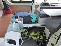 Wohnlicher Camper-Innenraum  ...