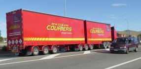 "Kollegen" der Rennstrecke ...