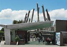 Eingang zum Geothermalfeld ... Eingang zum Geothermalfeld ...