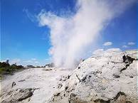 Bis zu 30 m hohe Fontänen ..? Bis zu 30 m hohe Fontänen ..?