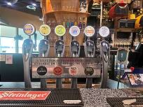 Ausnahmsweise mal ein gezapftes Steinlager Classic zum Abschied! Ausnahmsweise mal ein gezapftes Steinlager Classic zum Abschied!