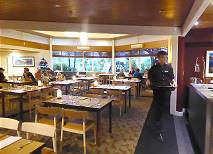 Restaurant gegenüber ... Restaurant gegenüber ...