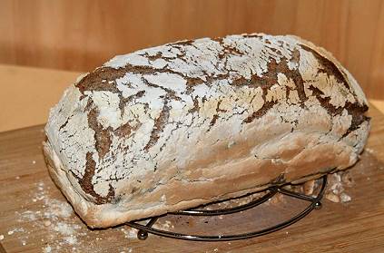 ... und schon ist das Brot fertig! ;-))