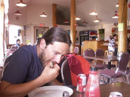 ... "lecker Burger" essen ... ;-))