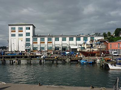 Der Hafen von Sassnitz ...