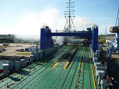 Qualmend legt die Fhre ab ...