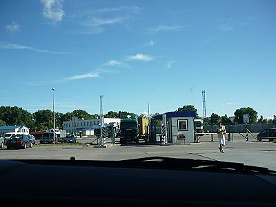 ... und schon bald raus aus dem Zollbereich!