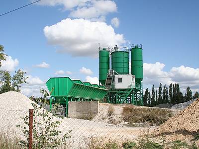 In der Umgebung: Neue und alte Anlagen ...