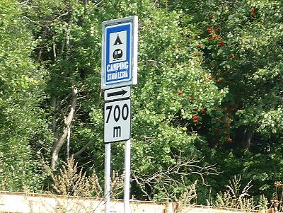 70 m vom Bahnhof zum Camp?