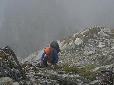 ... Manche klettern hoch, wir nehmen die sttzenlose Bahn