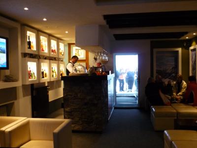 Futuristisch drinnen, aber drauen viel spannender ...