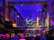 Und ber allem Knstlerinnen noch dazu ...