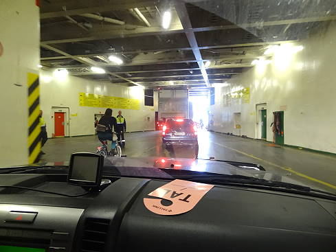 Auch der letzte Schwede von Bord ..?