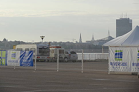 Unterirdisch: Riverside Flusscamping in Riga ...