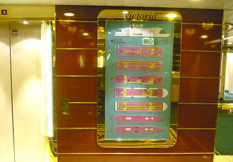 Tatschlich: Wir sind an Bord der VICTORIA I ..!