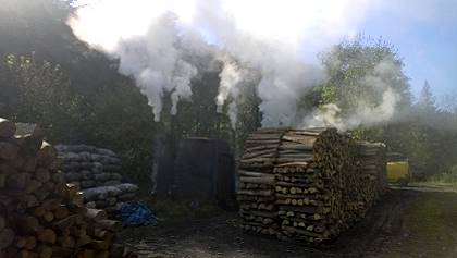 Viel Holz, viel Rauch ... Viel Holz, viel Rauch ...