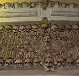 Jede Menge ehemaliger "Mitmenschen" ...