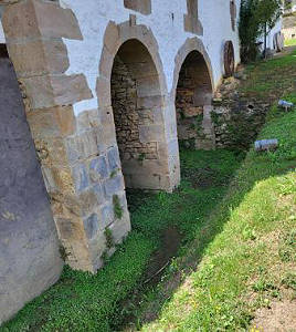 Der Bau geht zur�ck bis ins 15. Jahrhundert ...