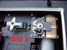 Der Fahrtregler fr Richtungssteuerung mit Sanwa-Servo