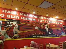 ... in einer Retro Sovietbar ... ... in einer Retro Sovietbar ...