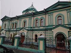 Renovierte jüdische Synagoge Renovierte jüdische Synagoge