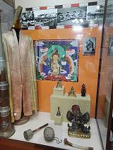 Der Buddhismus spielte eine bedeutende Rolle ... Der Buddhismus spielte eine bedeutende Rolle ...