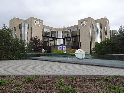 Europa (2): Bankpalste und Presseprodukte fr die Regierung 