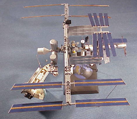 Die ISS im Modellkeller ...