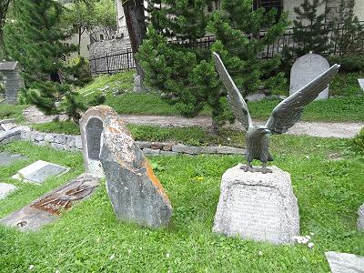 Den Toten am Berg gewidmet ... Den Toten am Berg gewidmet ...