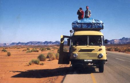 "Ich suche einen Praktikumsplatz bei einem Reisemagazin ..."