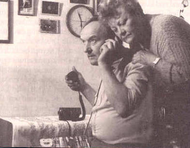 "Ich habe mir ein Handfunkgert FM 40 / 12 AM gekauft (Ebay)"