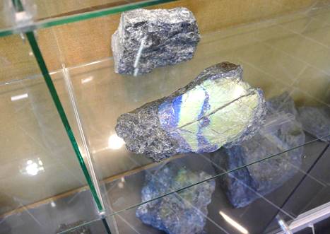 Spektrolyt im reflektierten Licht ...