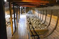 Steine als Balast, nicht sturmfest verstaut!